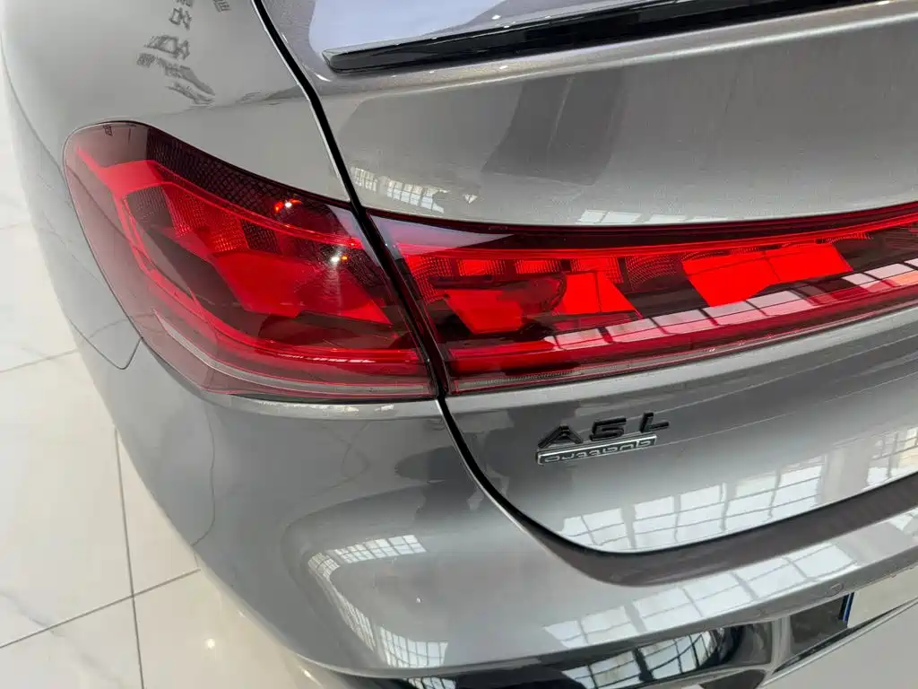 Audi A5L Sportback — фото 7