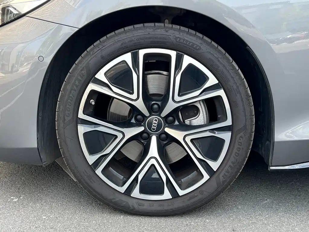 Audi A5L Sportback — фото 4