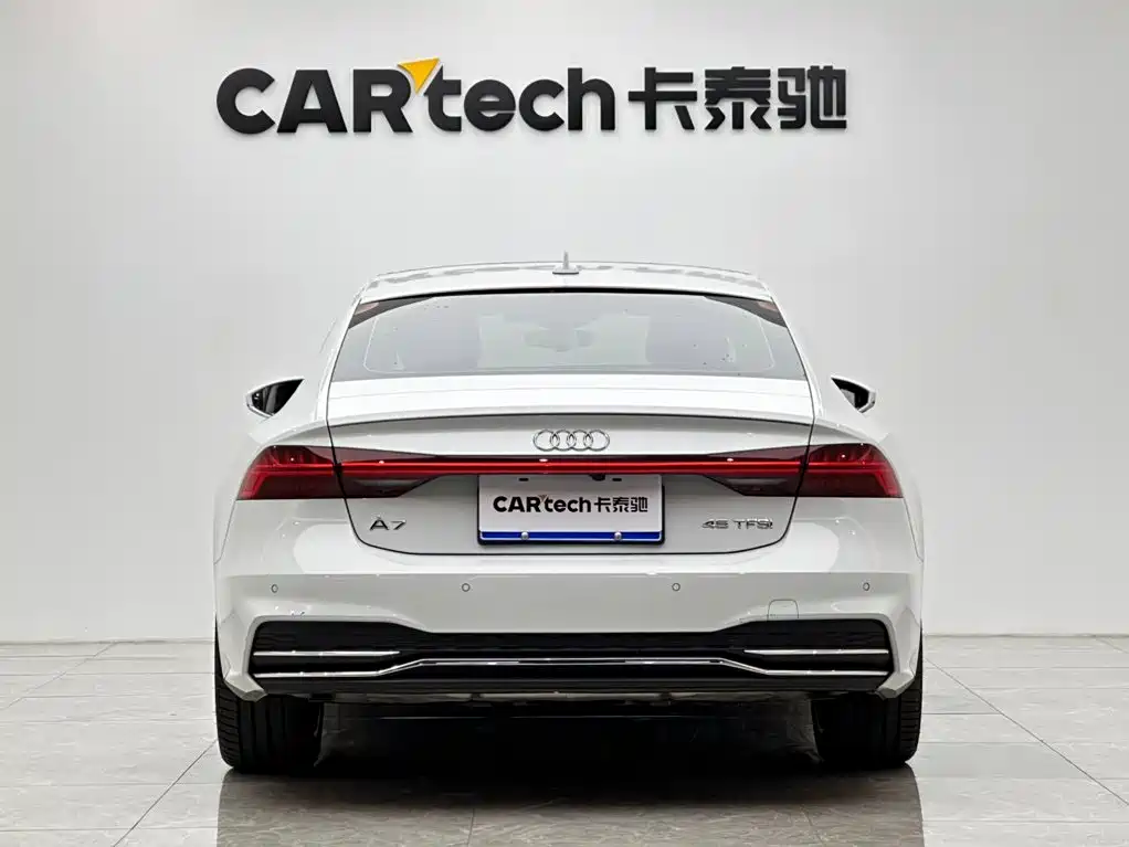 Audi A7 — фото 4