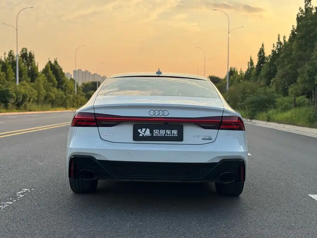 Audi A7 — фото 5