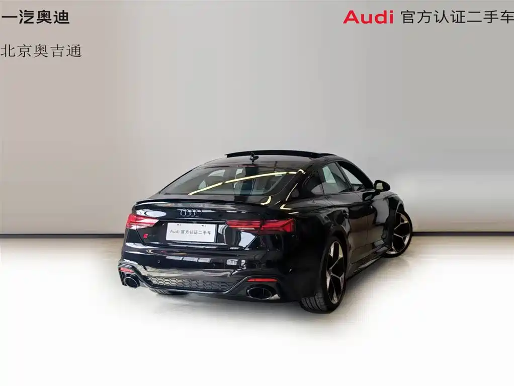 Audi RS 5 — фото 21