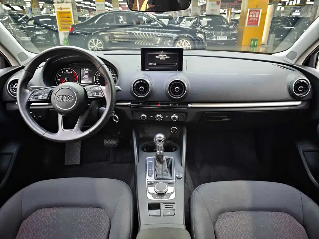 Audi A3 — фото 5