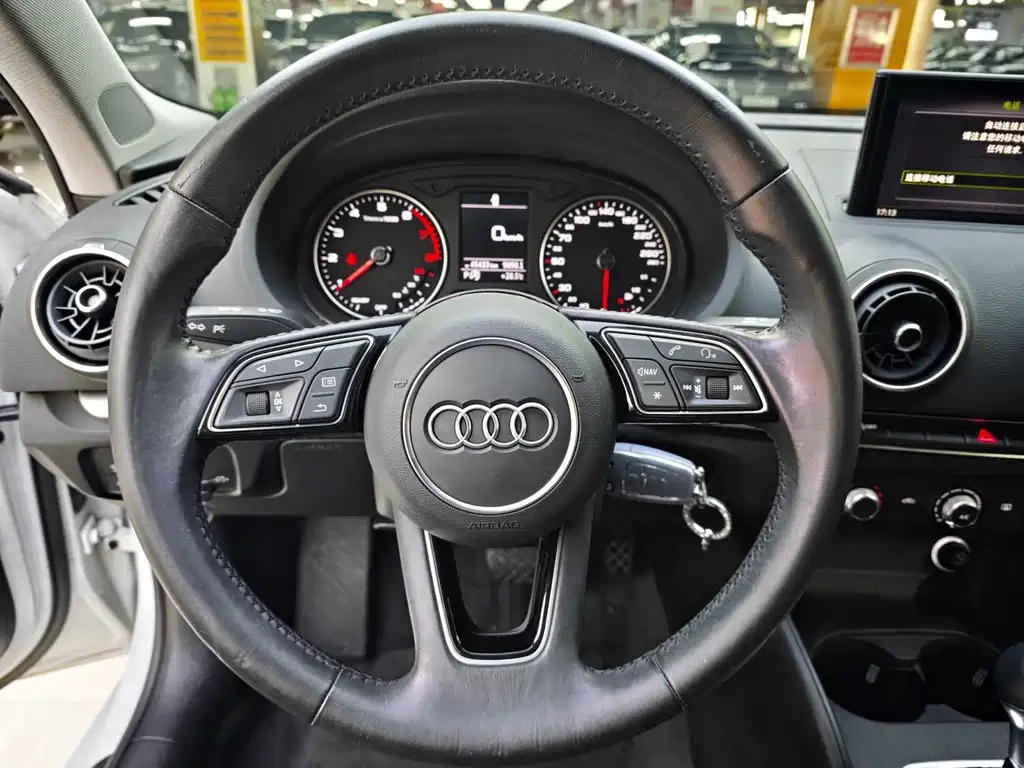 Audi A3 — фото 6