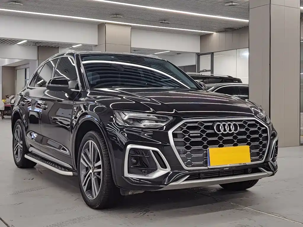 Audi Q5L — фото 3
