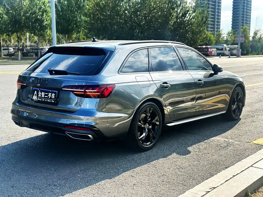 Audi A4 (Import) — фото 5