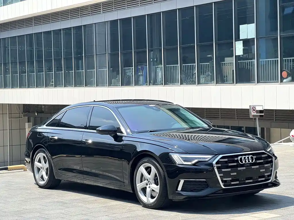 Audi A6L — фото 3
