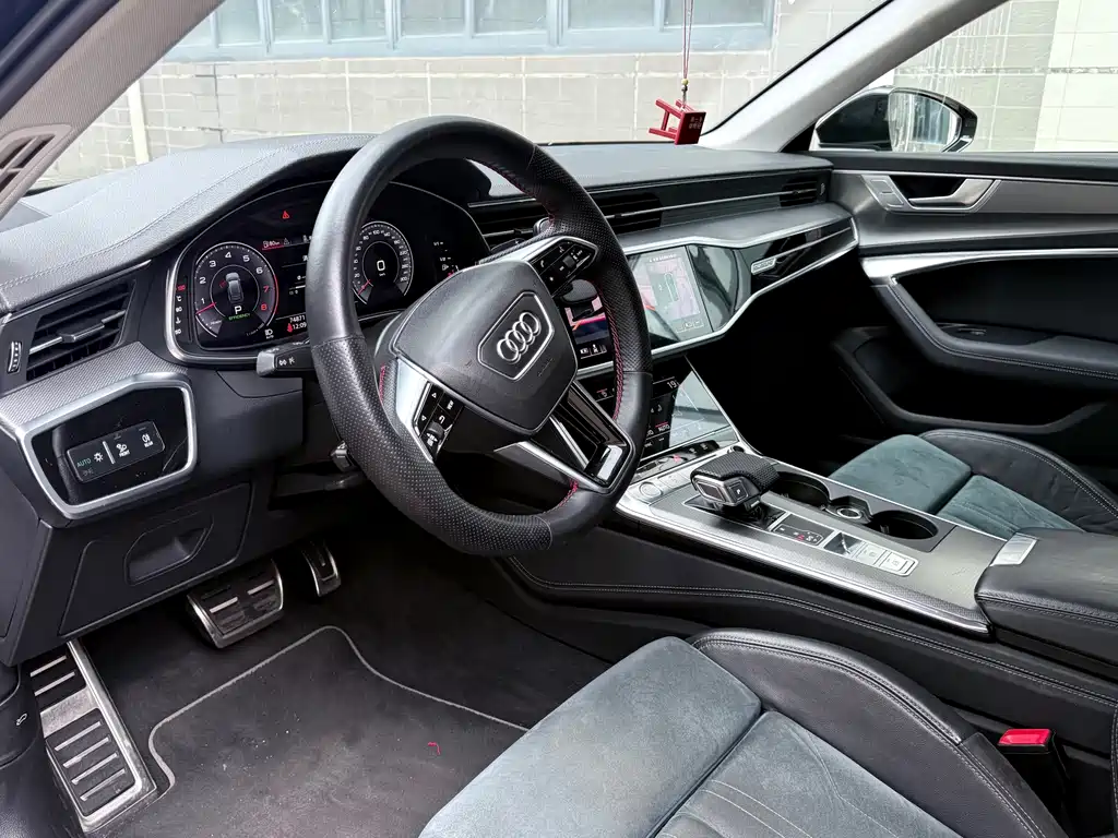 Audi A6 (Import) — фото 6