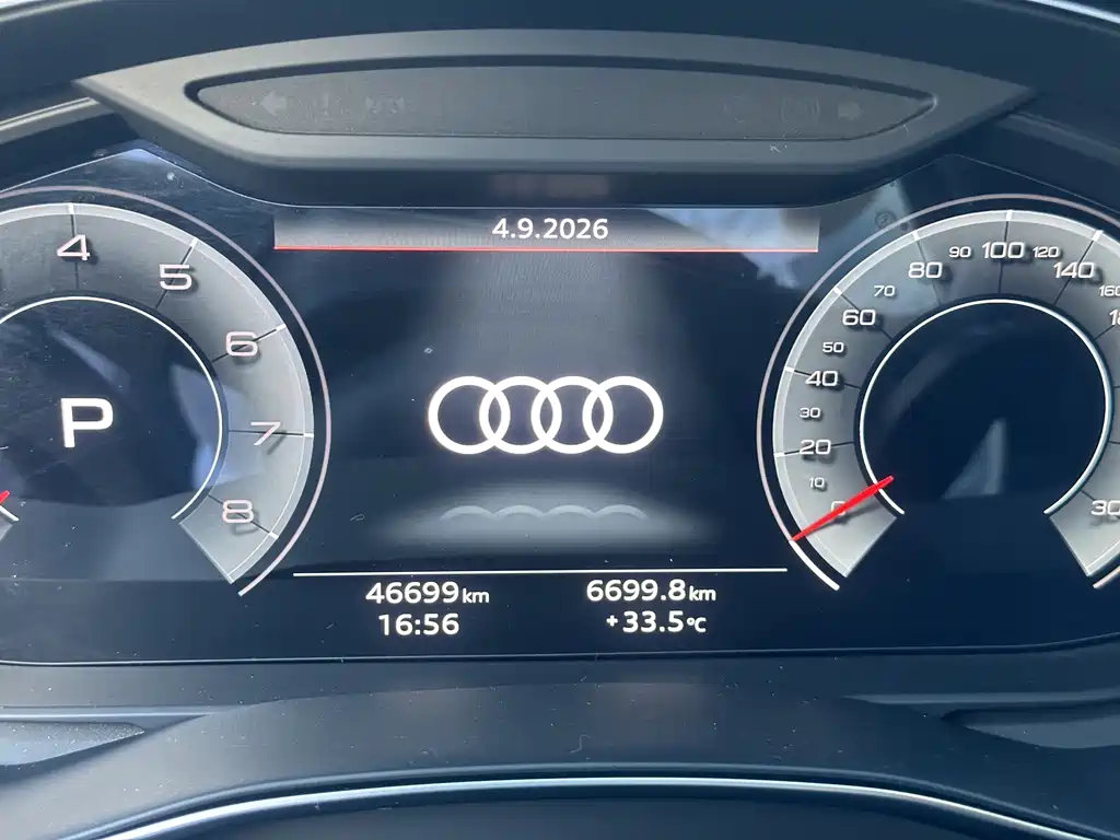 Audi A6L — фото 10