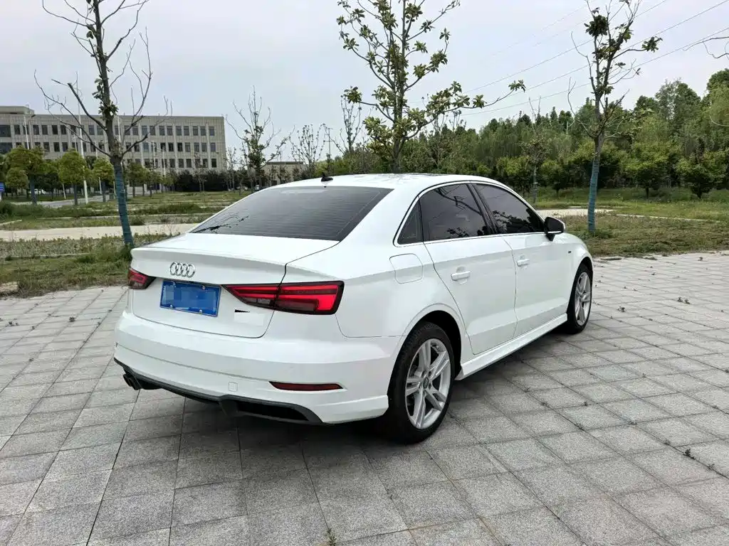Audi A3 — фото 6