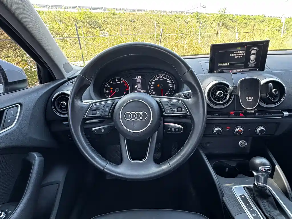 Audi A3 — фото 7