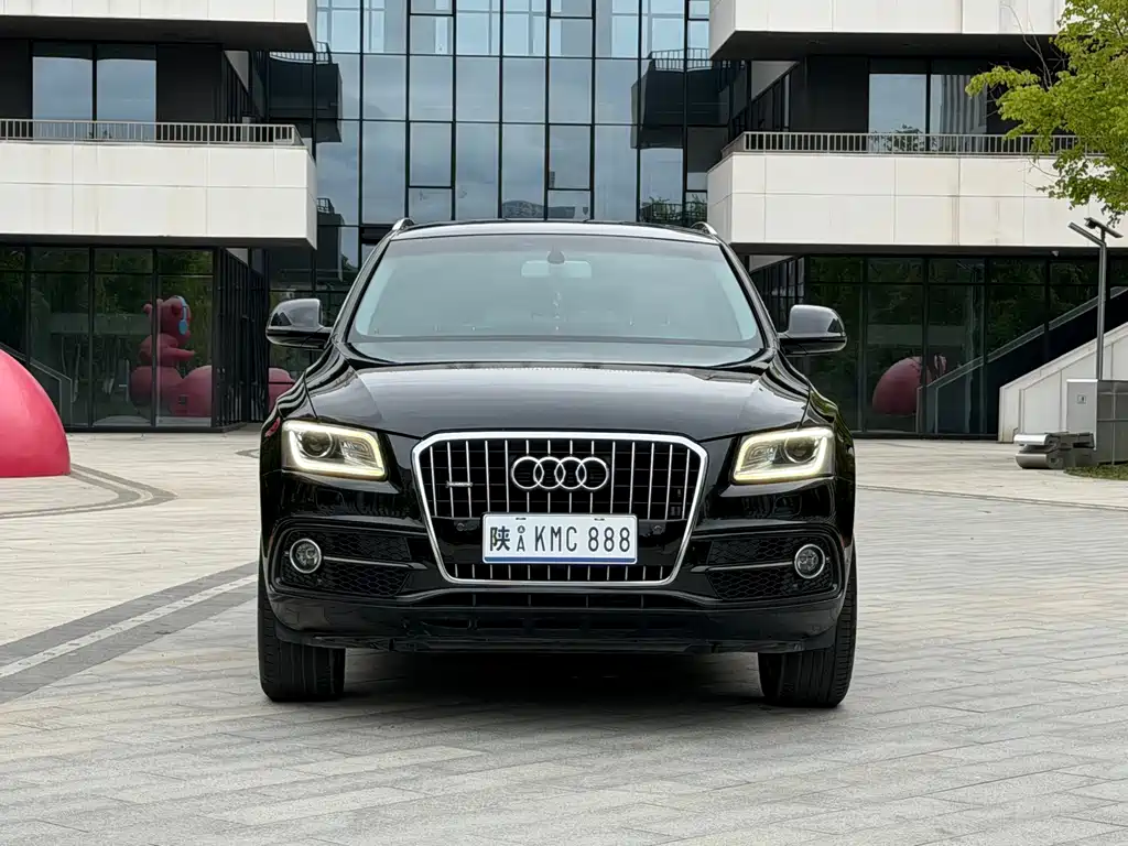 Audi Q5 — фото 2