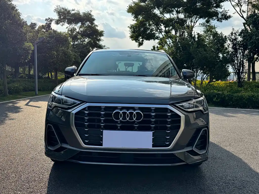 Audi Q3 — фото 2