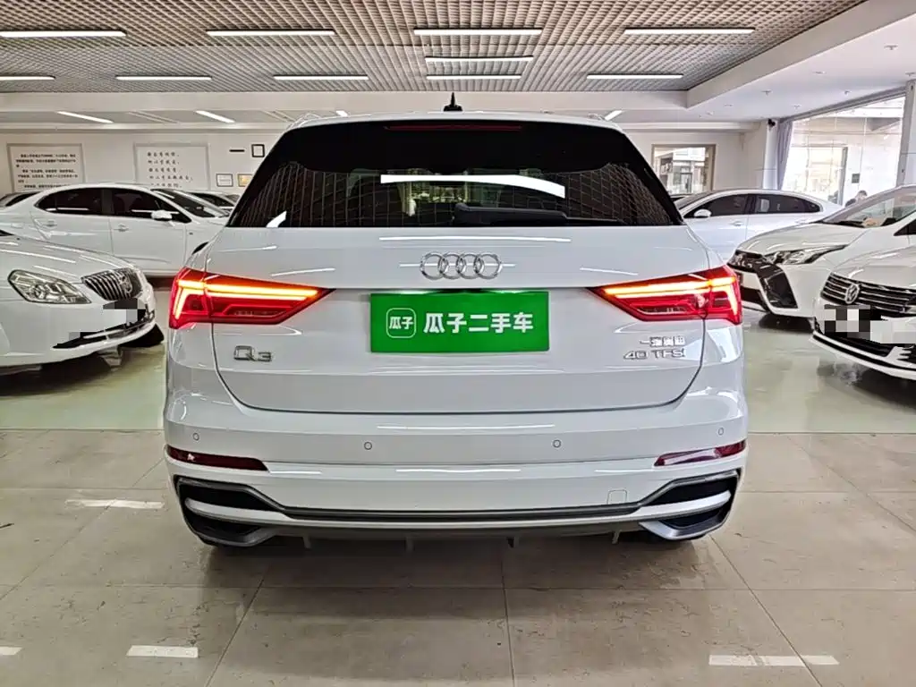 Audi Q3 — фото 6