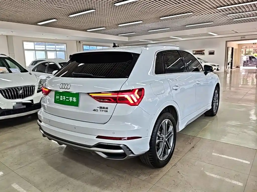 Audi Q3 — фото 7