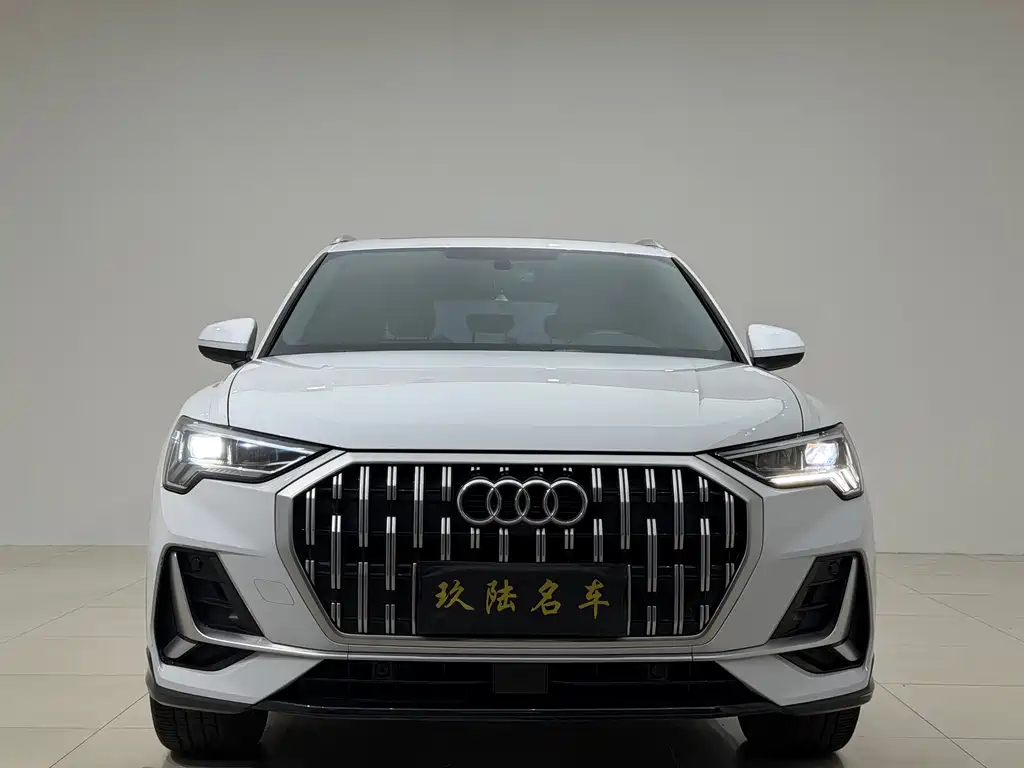 Audi Q3 — фото 2