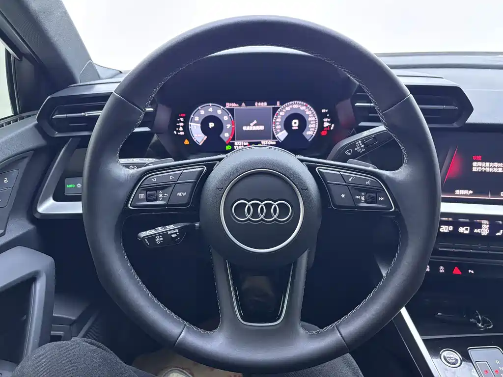 Audi A3 — фото 9
