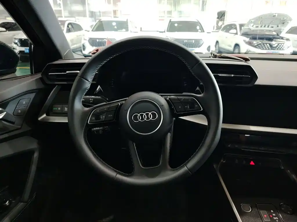 Audi A3 — фото 3