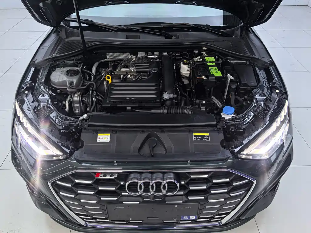 Audi A3 — фото 13