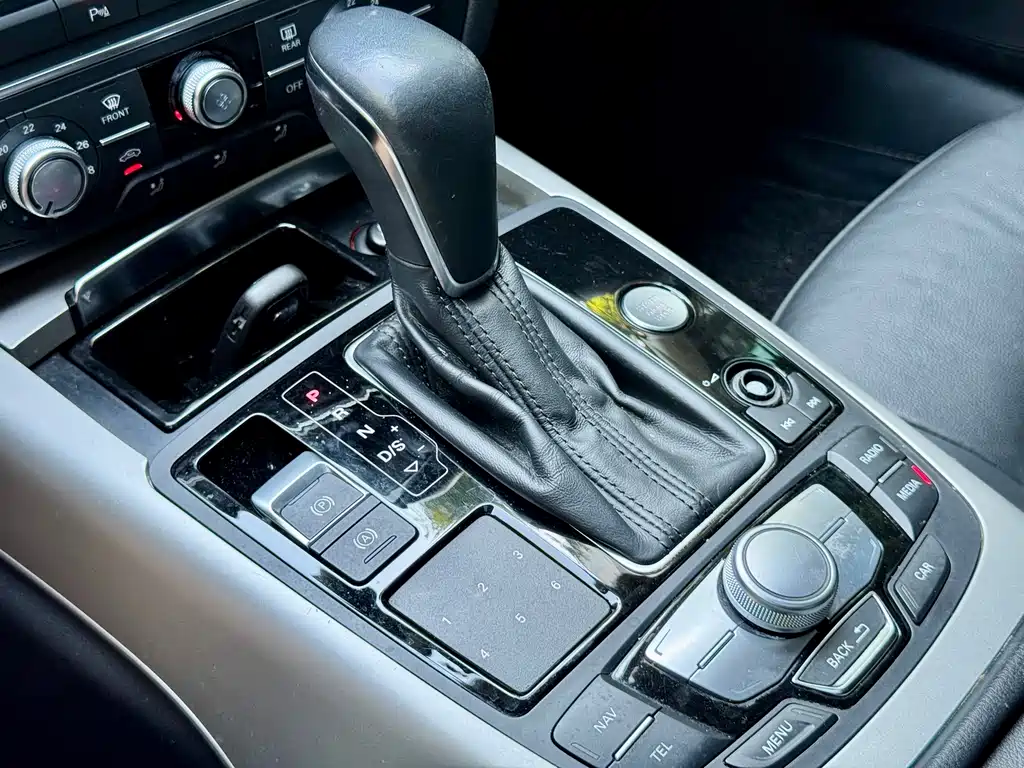 Audi A7 — фото 19