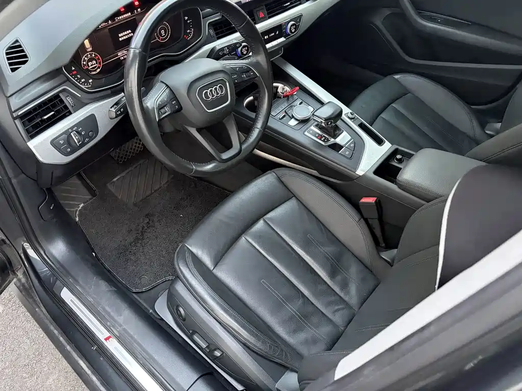 Audi A4 (Import) — фото 4