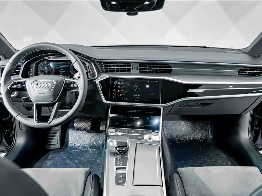 Audi A6L — фото 10