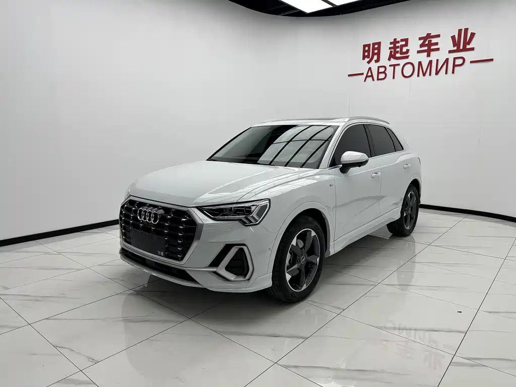 Audi Q3 — фото 4