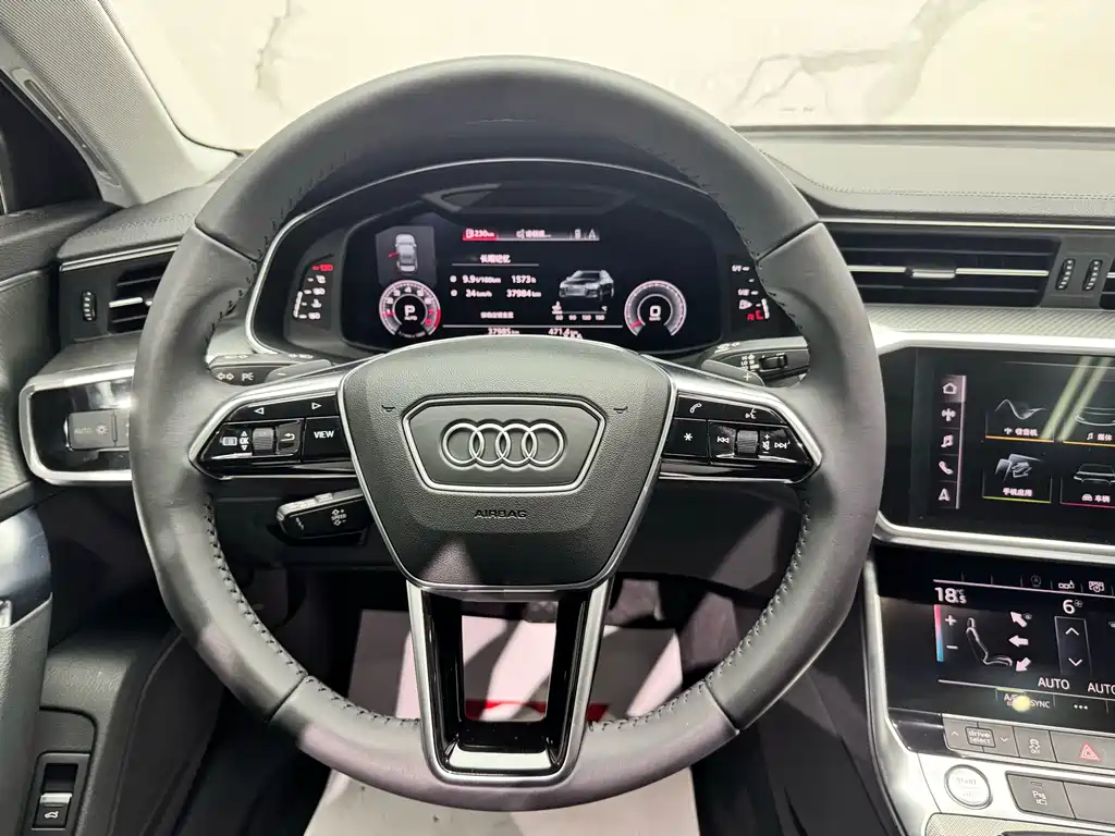 Audi A6L — фото 10