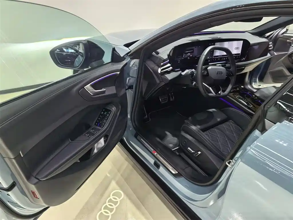 Audi A5L Sportback — фото 17