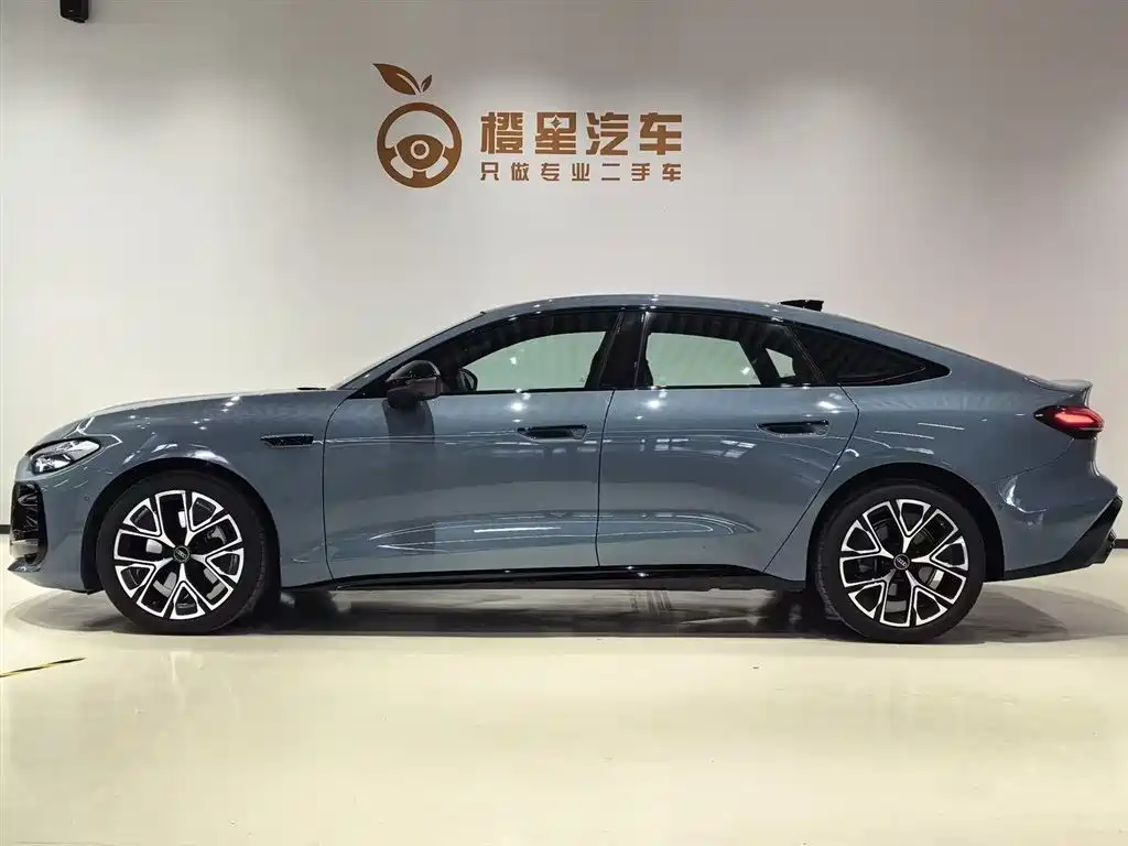Audi A5L Sportback — фото 3