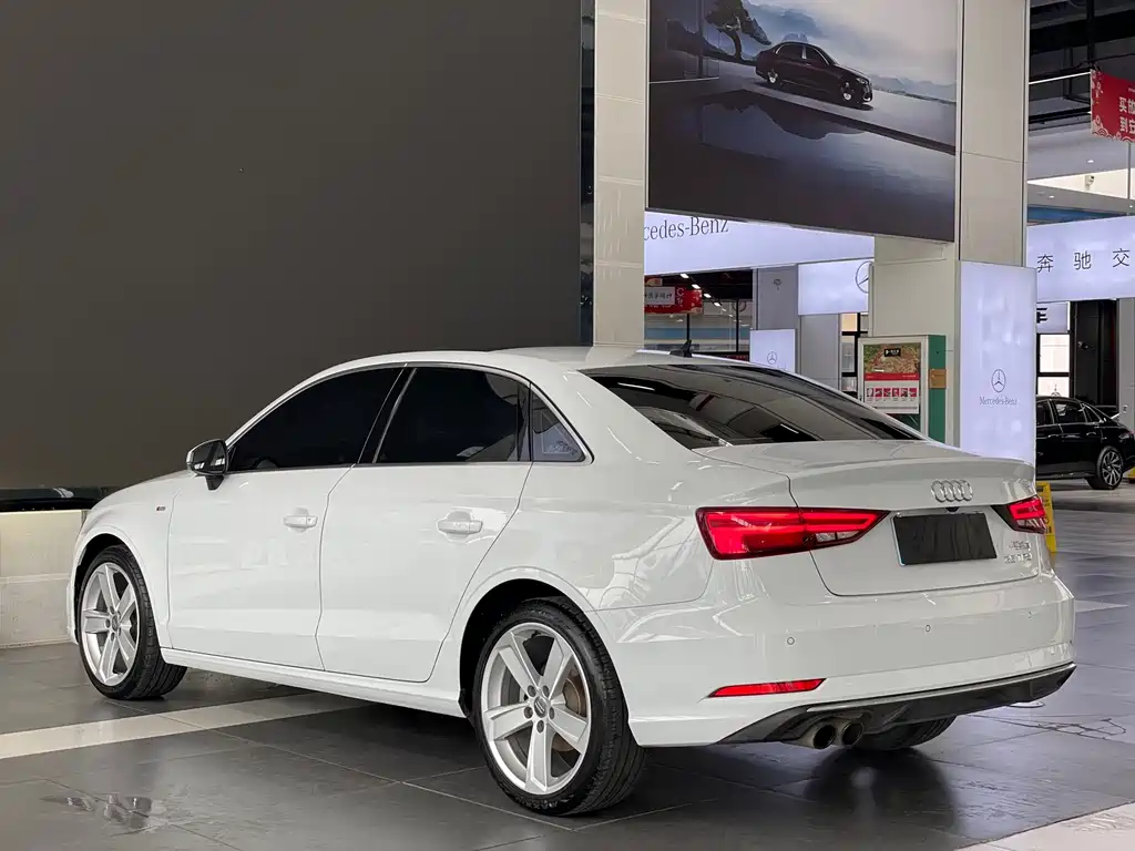 Audi A3 — фото 6
