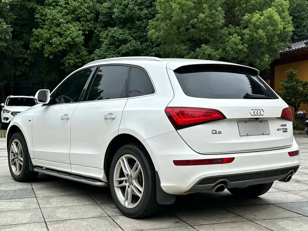 Audi Q5 — фото 2