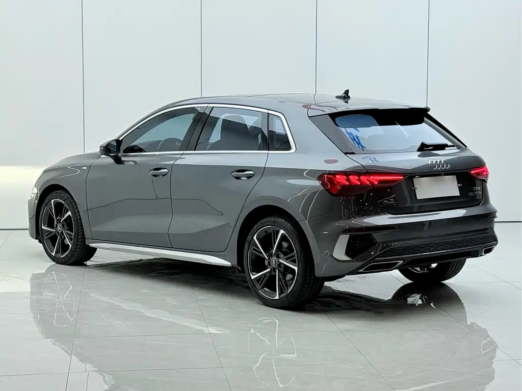 Audi A3 — фото 13