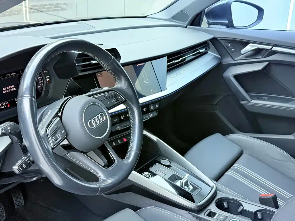 Audi A3 — фото 5