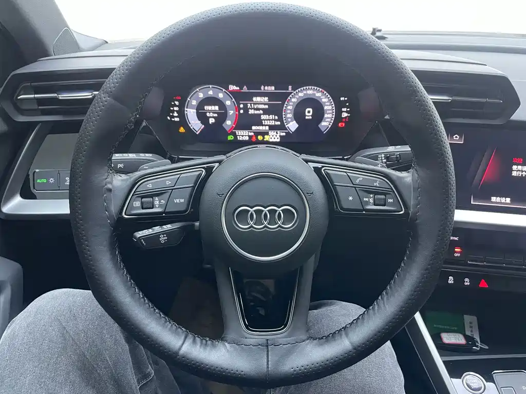 Audi A3 — фото 10