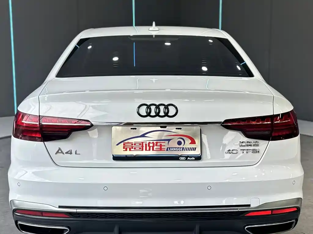 Audi A4L — фото 7
