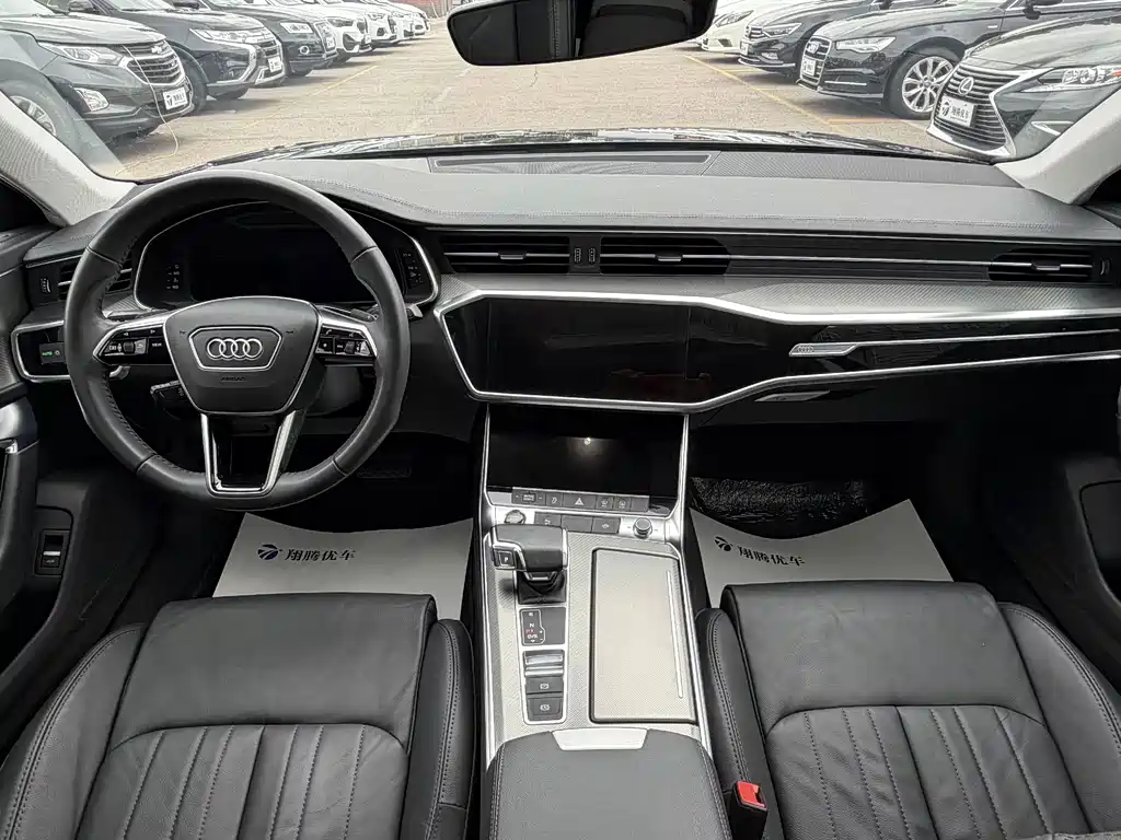 Audi A6L — фото 13