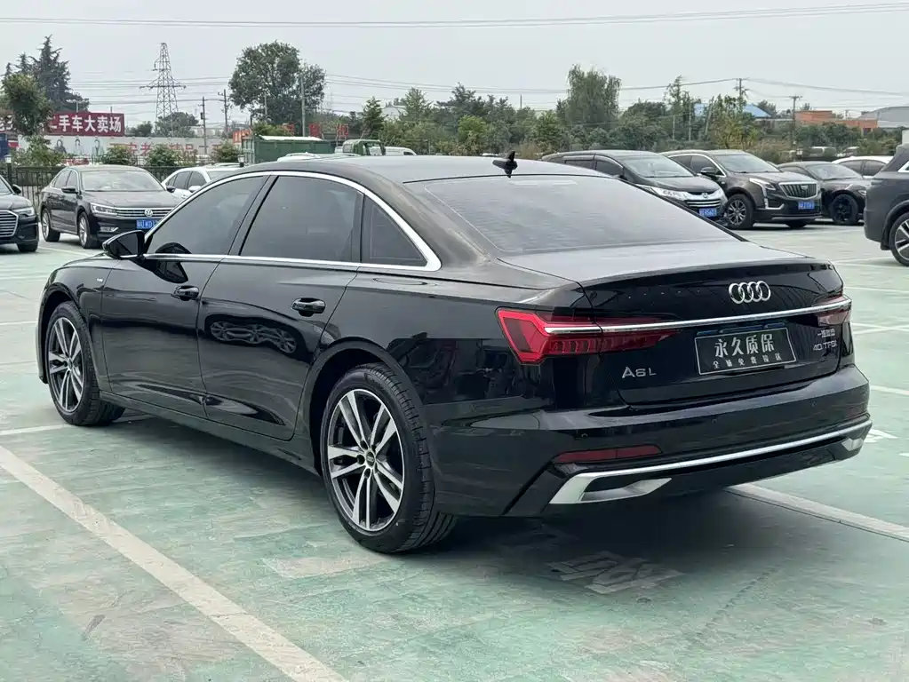 Audi A6L — фото 21