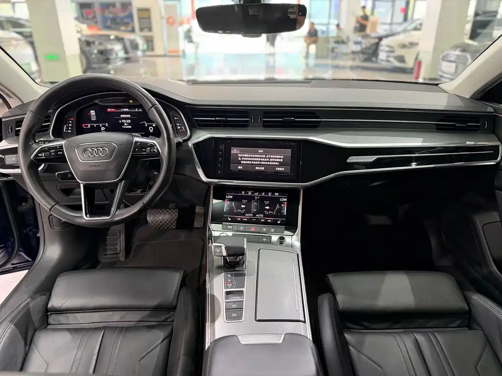 Audi A7 — фото 10