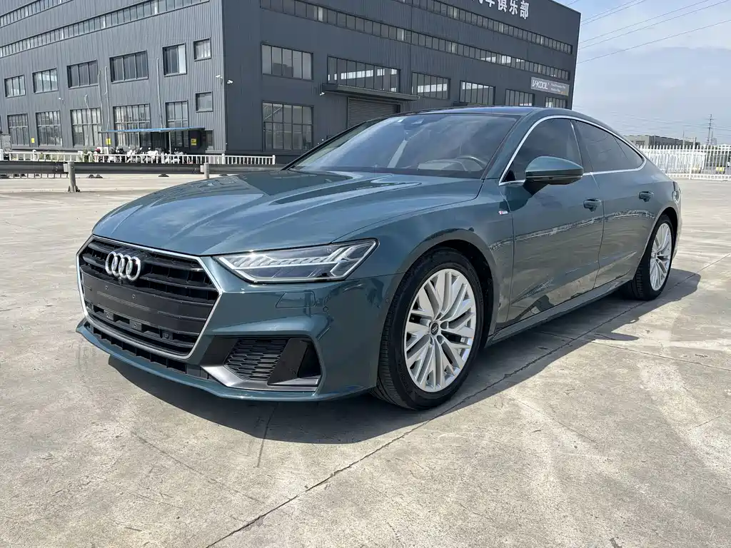 Audi A7 — фото 25