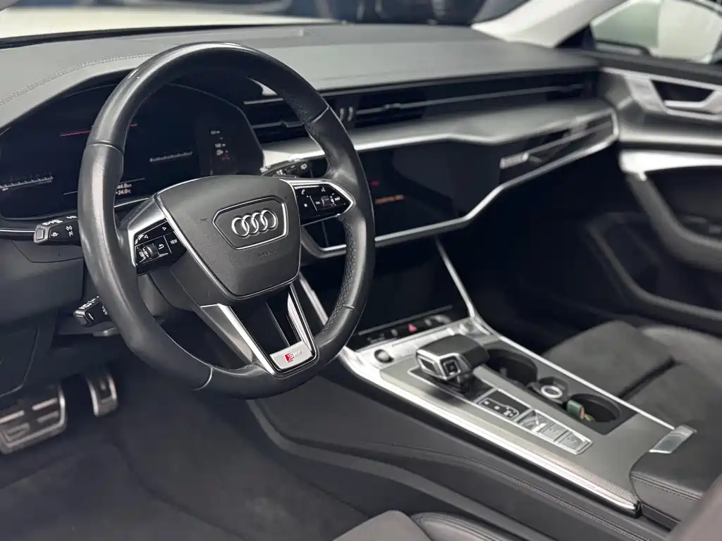 Audi A6 (Import) — фото 8