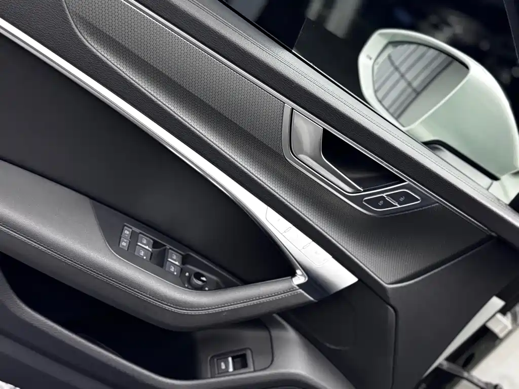 Audi A6 (Import) — фото 9