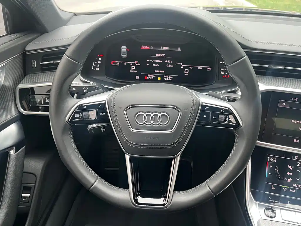 Audi A6L — фото 5