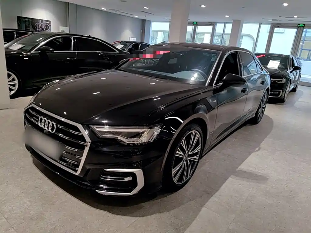 Audi A6L — фото 2