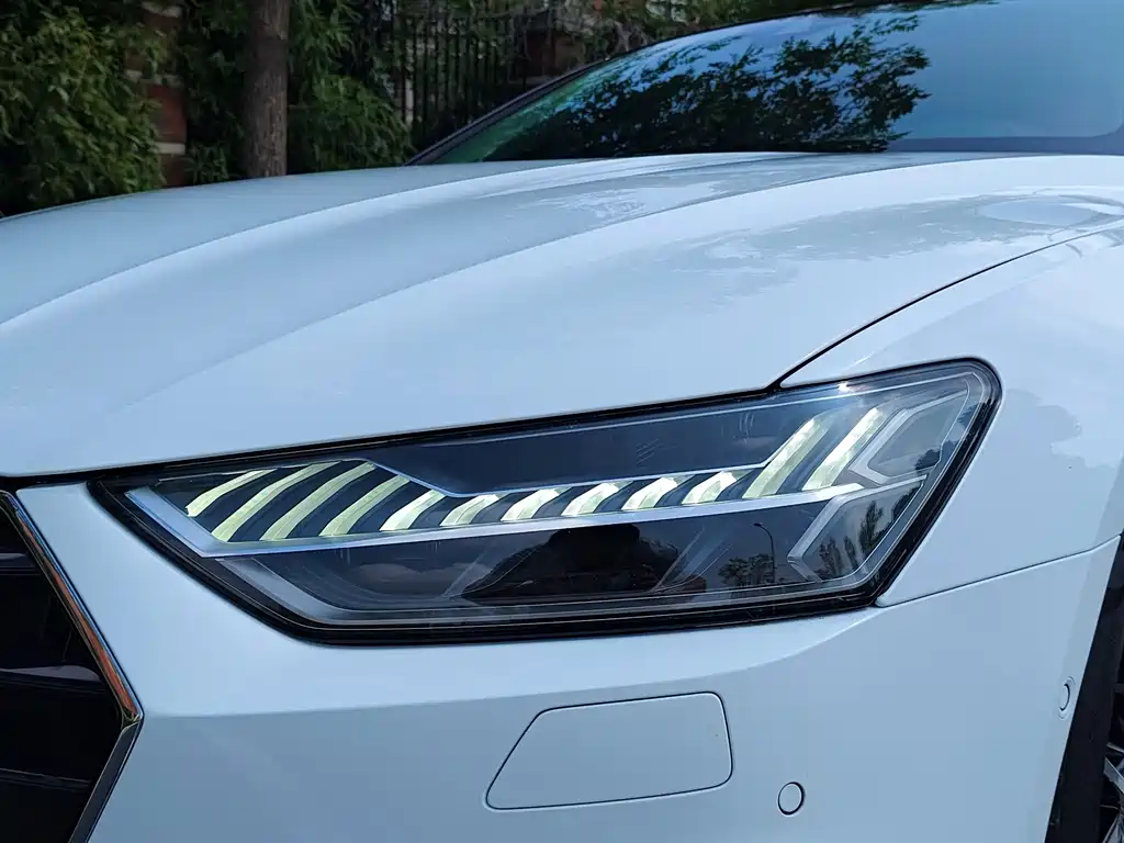 Audi A7 — фото 20