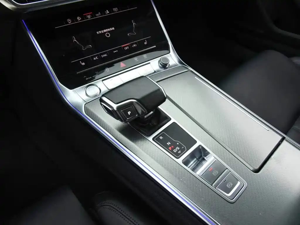 Audi A7 — фото 9