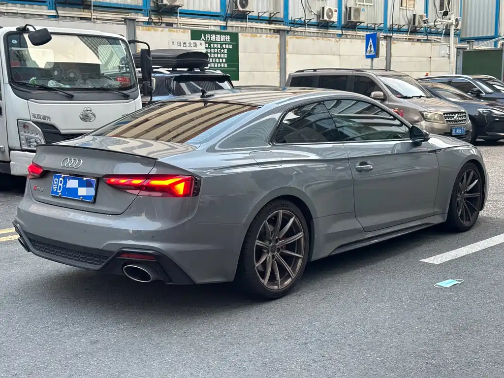 Audi RS 5 — фото 5