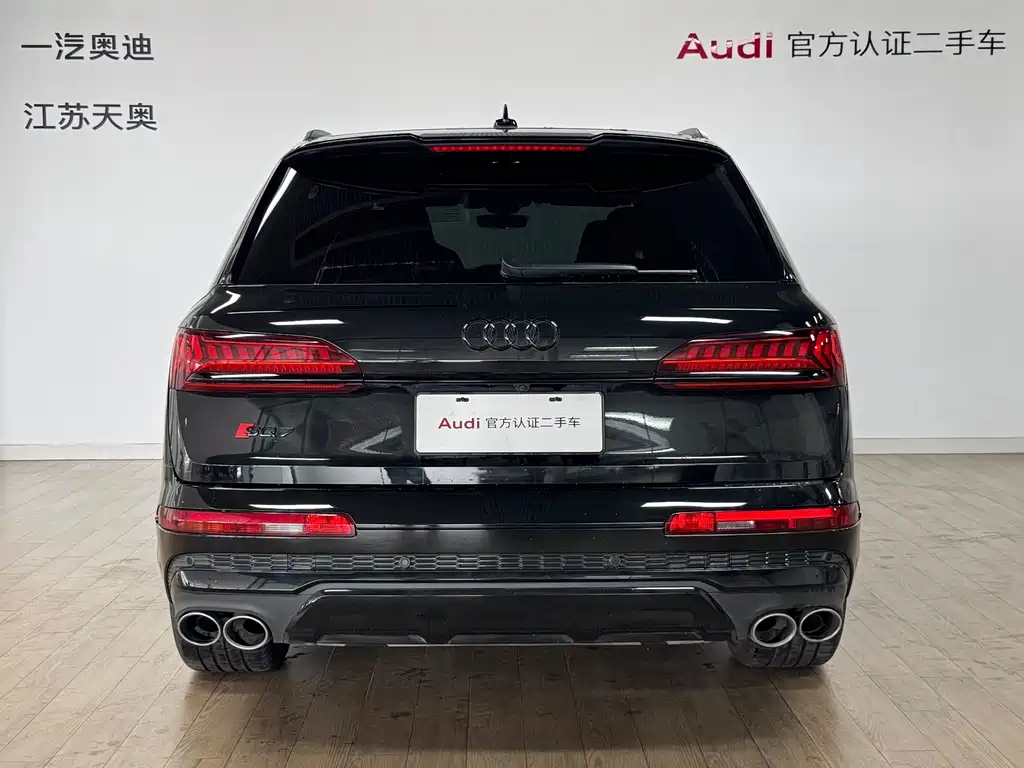 Audi SQ7 — фото 5