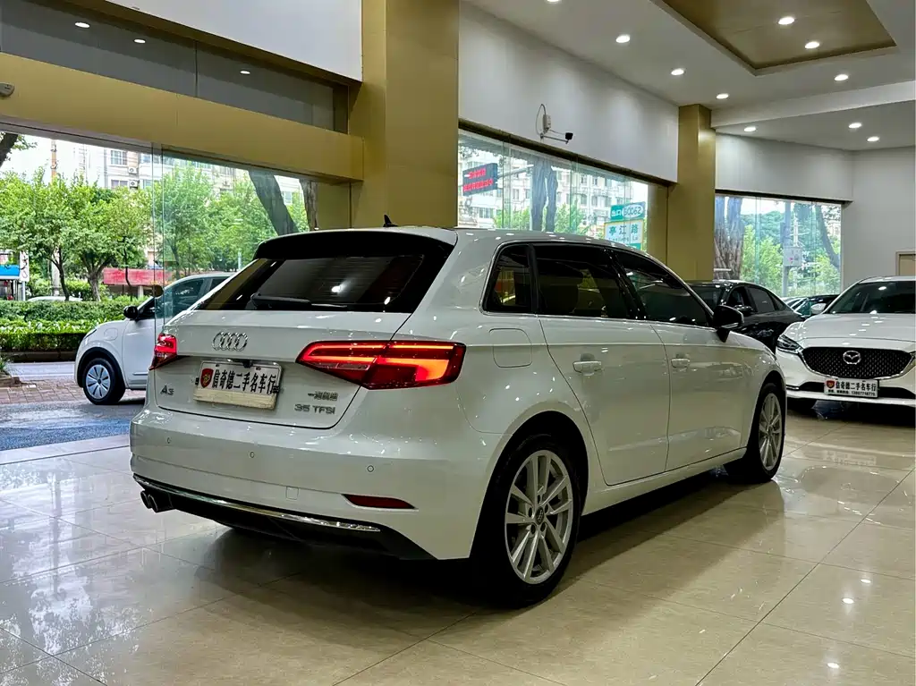 Audi A3 — фото 3