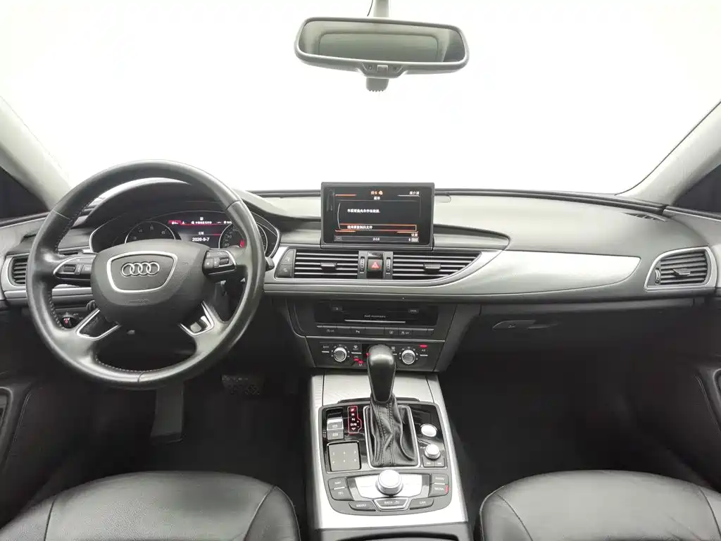 Audi A6L — фото 5