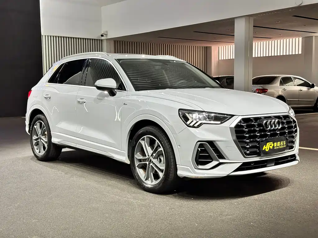 Audi Q3 — фото 3